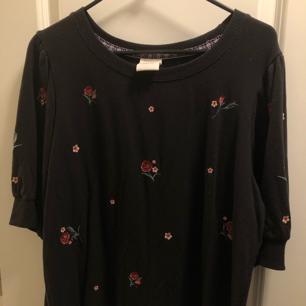 XL Knox Rose Embroidered Floral Sweater Top